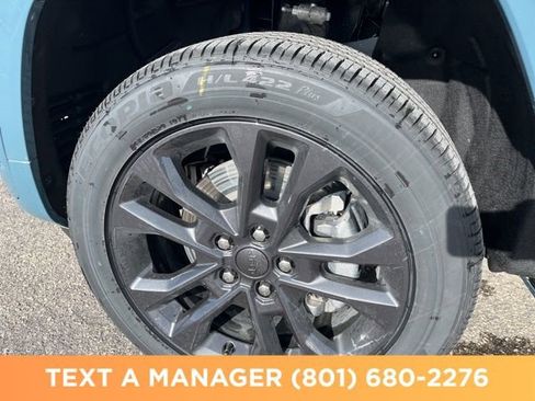 New 2026 Jeep Grand Cherokee L Limited AWD/4WD image 9