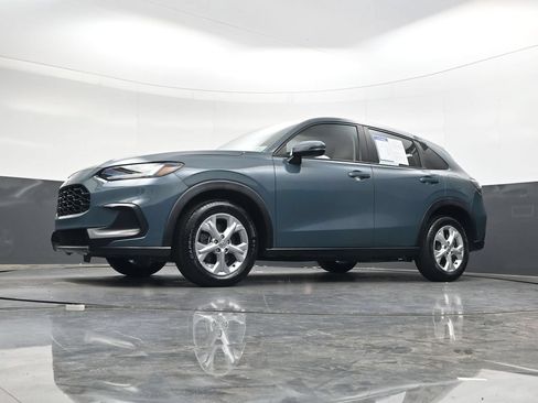 Used 2024 Honda HR-V LX image 35