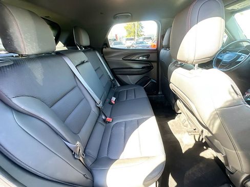 Used 2023 Chevrolet TrailBlazer RS w/ Convenience Package image 25