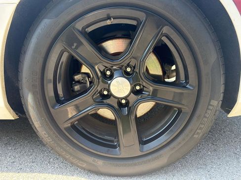 Used 2017 Chevrolet Camaro LT w/ RS Package image 13