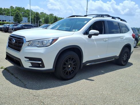 Used 2021 Subaru Ascent Limited w/ Technology Package AWD/4WD image 3