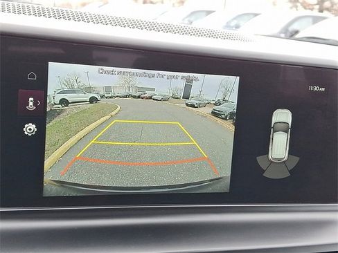 Certified 2025 Kia Seltos SX w/ SX Sunroof Package image 18