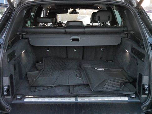 Used 2023 BMW X5 xDrive45e w/ M Sport Package image 18