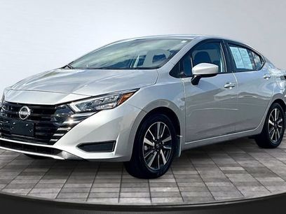 Used 2025 Nissan Versa SV w/ Trunk Package