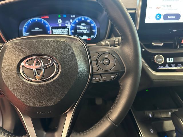 Certified 2026 Toyota Corolla Cross XLE FWD image 21
