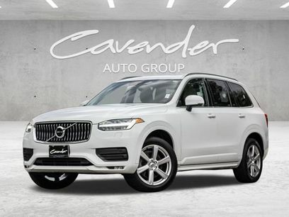 Used 2021 Volvo XC90 T6 Momentum