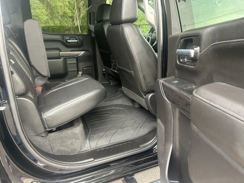 Used 2020 Chevrolet Silverado 1500 LTZ w/ LTZ Plus Package RWD image 7