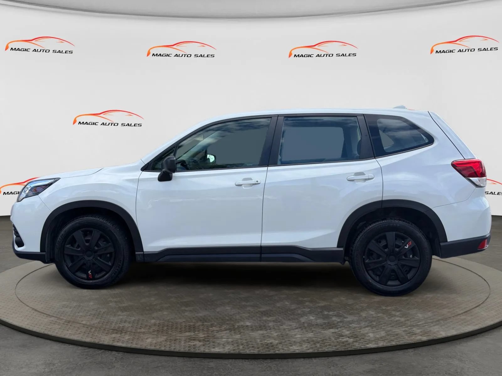 Used 2022 Subaru Forester AWD/4WD image 7