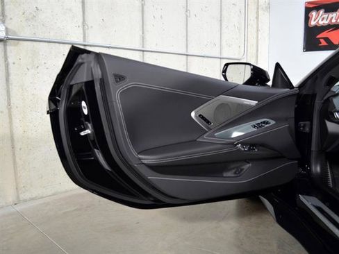 New 2025 Chevrolet Corvette E-Ray w/ ZER Performance Package image 9