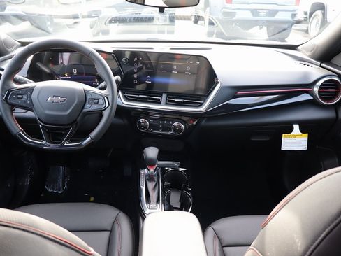 New 2026 Chevrolet Trax RS w/ Driver Confidence Package image 20