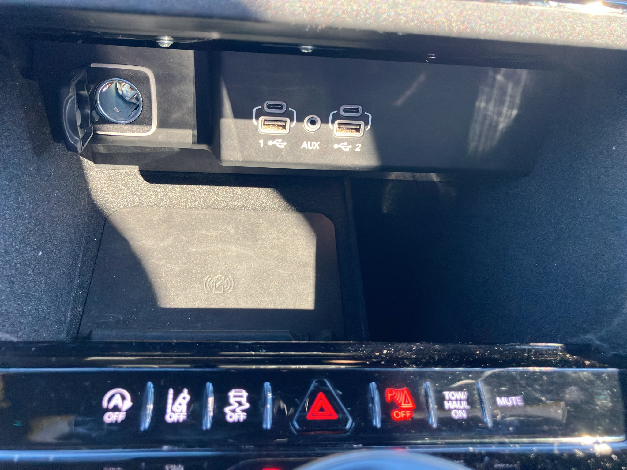 Used 2023 Jeep Wagoneer Series II AWD/4WD image 20