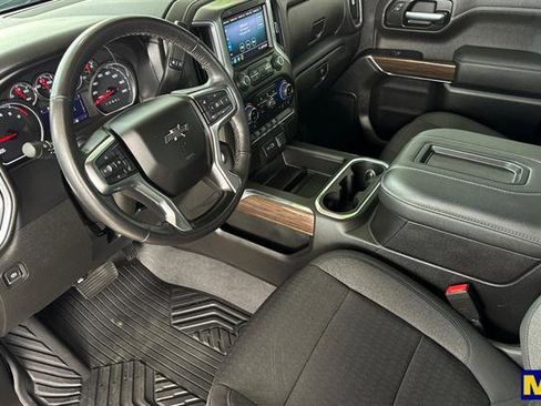 Used 2021 Chevrolet Silverado 1500 LT Trail Boss w/ Bed Protection Package image 10