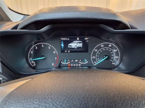 Used 2022 Ford Transit Connect XLT image 19