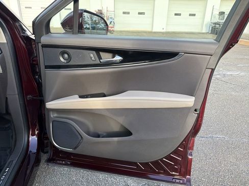 Certified 2023 Lincoln Nautilus Reserve w/ Equipment Group 201A image 14