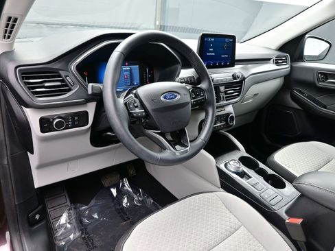 Used 2023 Ford Escape Active image 13