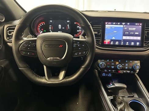 Used 2025 Dodge Durango GT AWD/4WD image 3