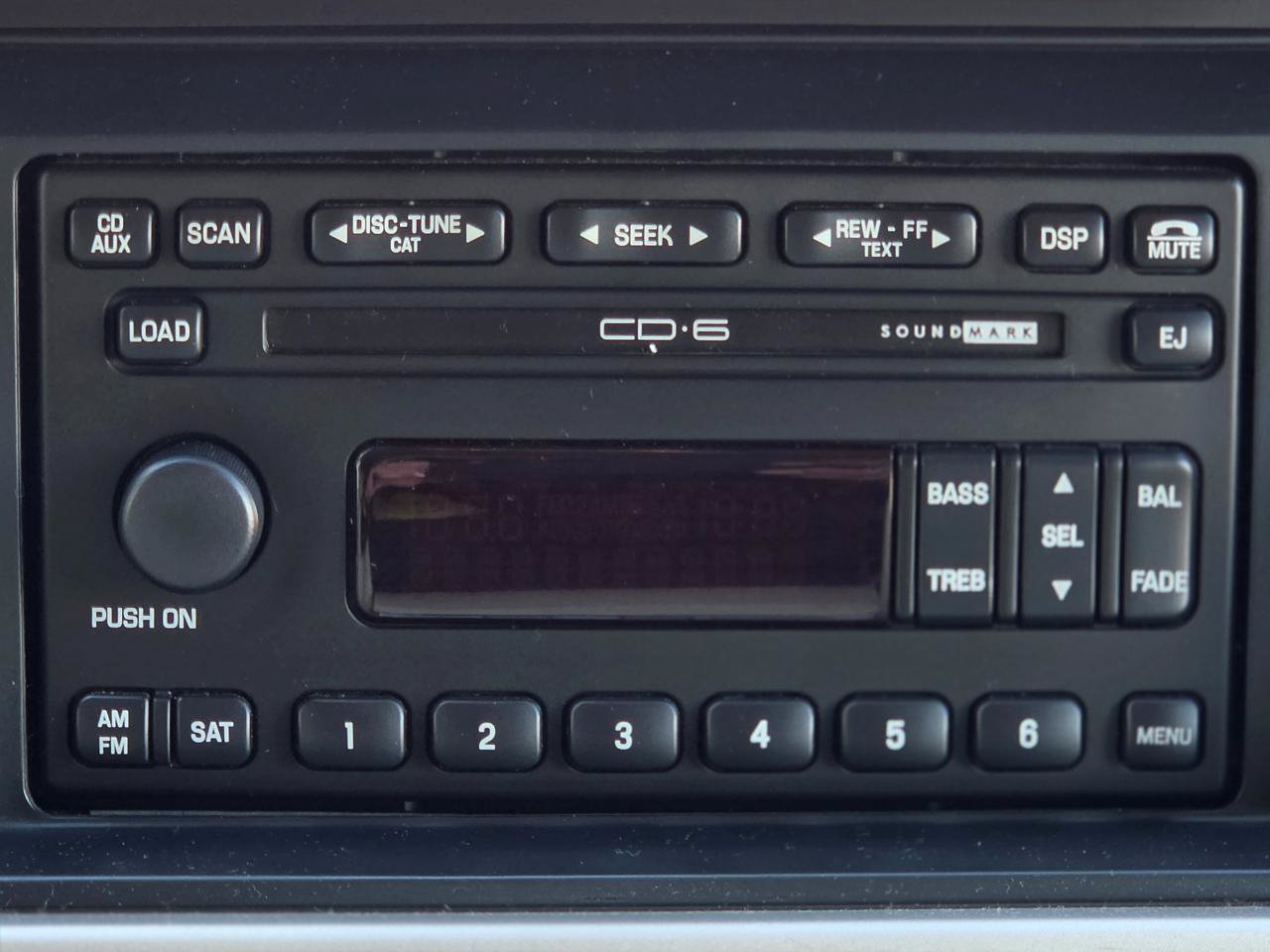 Used 2004 Lincoln Aviator AWD image 24