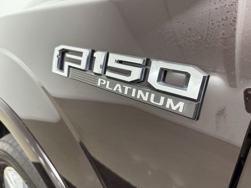 Used 2018 Ford F150 Platinum w/ Equipment Group 701A Luxury image 10