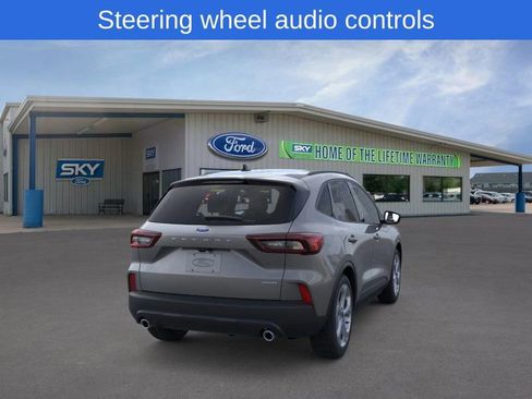 New 2026 Ford Escape ST-Line w/ Cold Weather Package image 8