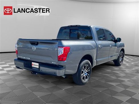 Used 2021 Nissan Titan SV w/ Accessory Utility Package image 7