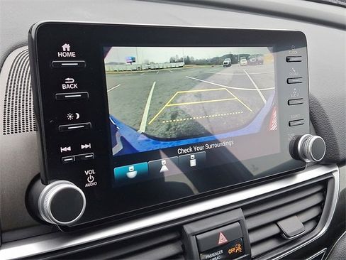 Used 2021 Honda Accord Sport image 16