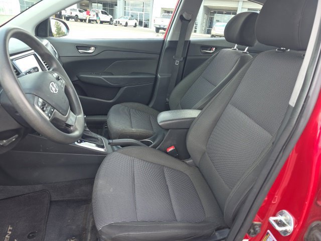 Used 2021 Hyundai Accent SEL FWD image 9