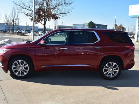 Used 2020 Chevrolet Traverse Premier w/ LPO, Cargo Package image 10