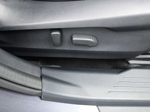 Used 2022 Subaru Outback Limited XT AWD/4WD image 42