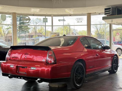 Used 2004 Chevrolet Monte Carlo SS w/ Preferred Equipment Group FWD image 10