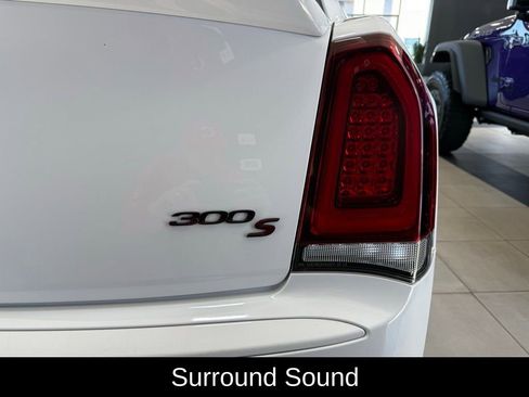 Certified 2023 Chrysler 300 S w/ Comfort Group RWD image 8
