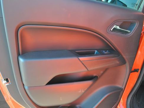 Used 2019 Chevrolet Colorado ZR2 w/ LPO, Power Package AWD/4WD image 15