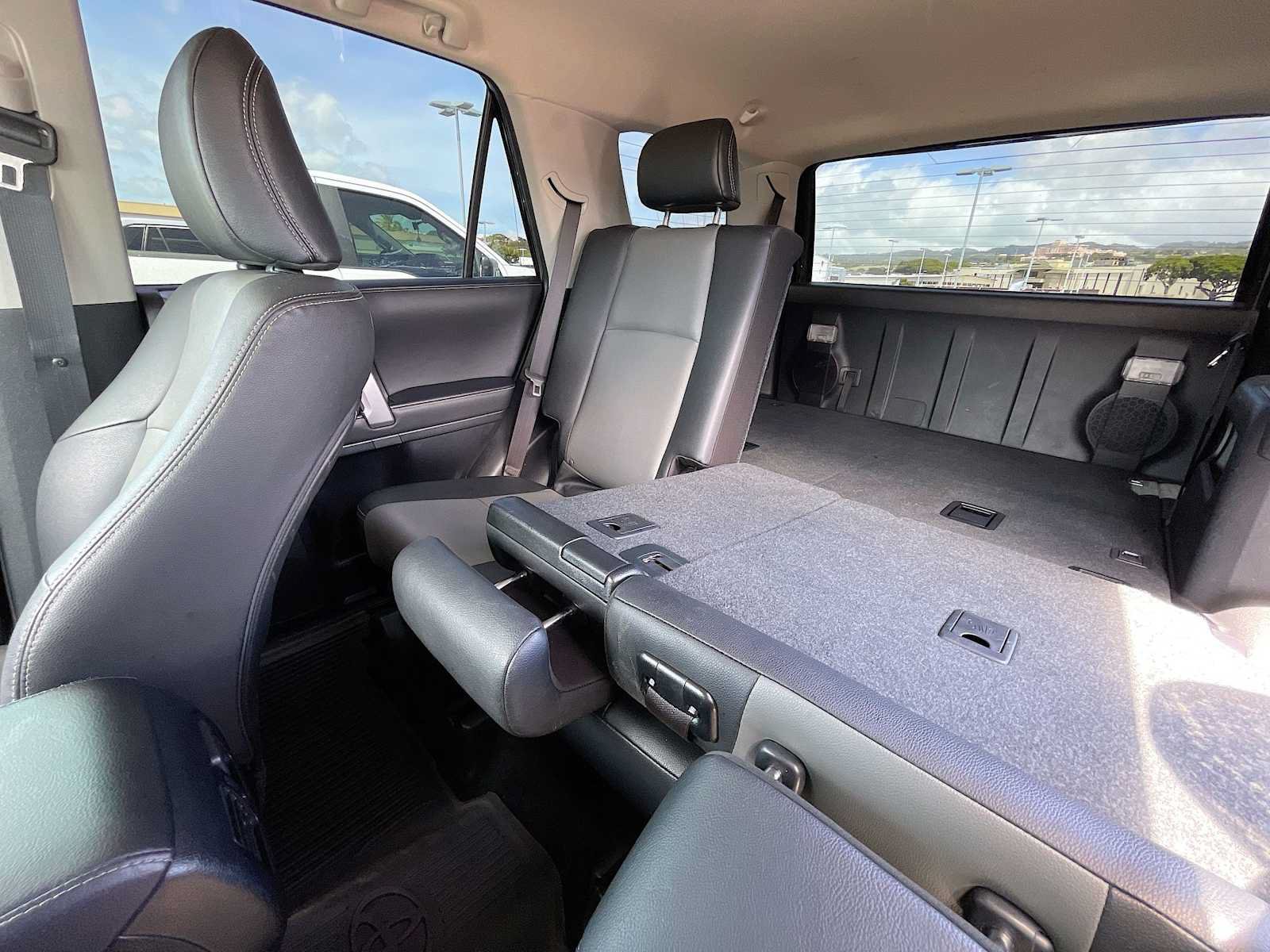 Used 2024 Toyota 4Runner SR5 Premium RWD image 24