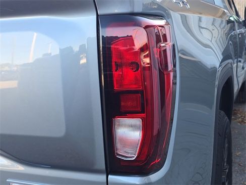 New 2026 GMC Sierra 1500 Elevation image 8