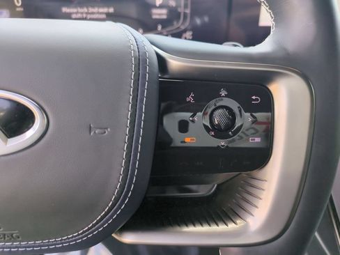 Used 2026 INFINITI QX80 4WD image 21