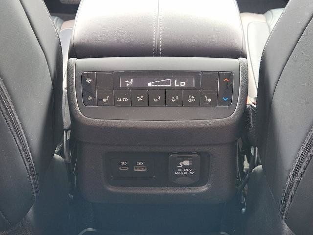 Certified 2024 Nissan Pathfinder Platinum w/ Cargo Package FWD image 22