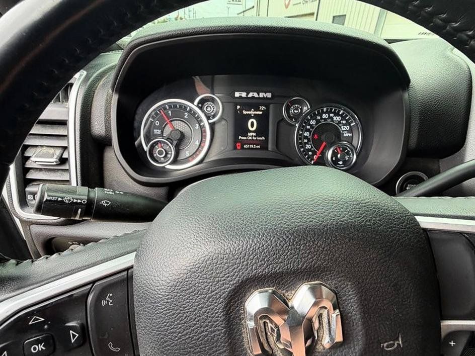 Used 2023 RAM 3500 Big Horn w/ Level 1 Equipment Group AWD/4WD image 11