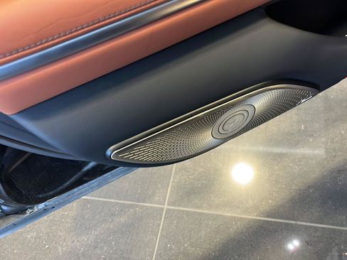 Certified 2022 Mercedes-Benz Maybach S 580 4MATIC image 8