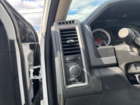 Used 2013 RAM 5500 Tradesman w/ Ambulance Prep Group AWD/4WD image 27