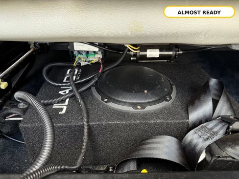 Used 2015 RAM ProMaster 2500 w/ Premium Appearance Group FWD image 27
