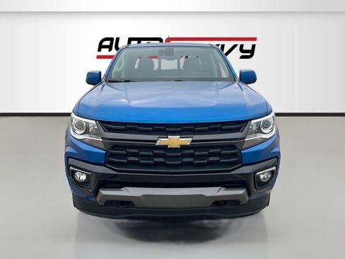 Used 2022 Chevrolet Colorado LT w/ Luxury Package AWD/4WD image 2