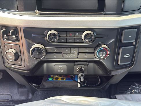 New 2025 Ford F600 4x4 Regular Cab Super Duty w/ XL Chrome Package image 18