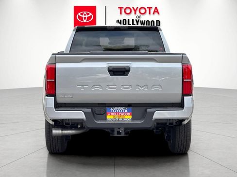 New 2026 Toyota Tacoma SR5 AWD/4WD image 5