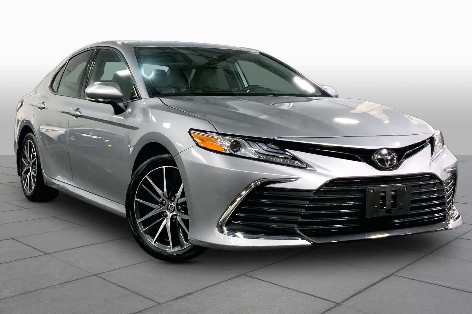 Certified 2024 Toyota Camry XLE w/ Cold Weather Package AWD/4WD image 3