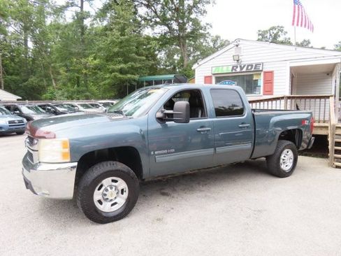 Used 2009 Chevrolet Silverado 2500 LTZ w/ Safety Package AWD/4WD image 1