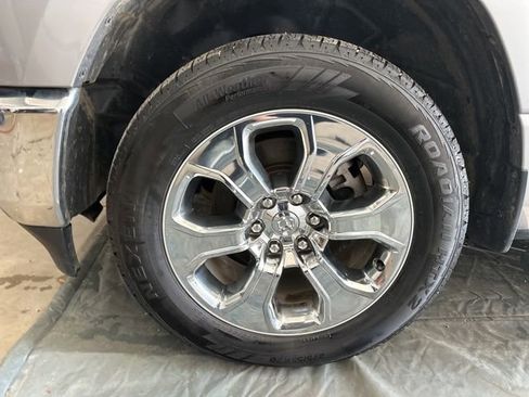 Used 2022 RAM 1500 Big Horn AWD/4WD image 23