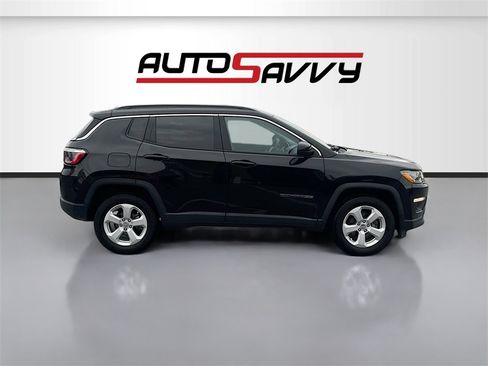 Used 2021 Jeep Compass Latitude image 8