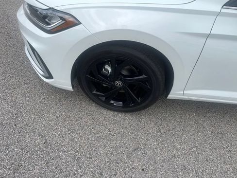 New 2026 Volkswagen Jetta SE FWD image 7