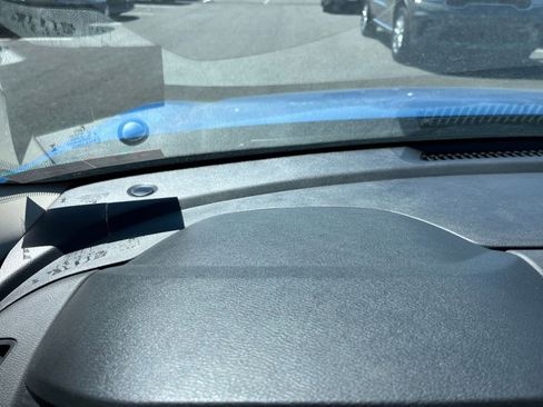 Used 2025 Nissan Sentra SV image 33