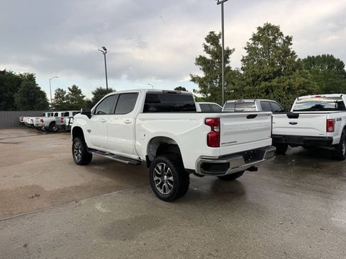 Used 2021 Chevrolet Silverado 1500 LT RWD image 4