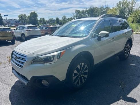 Used 2016 Subaru Outback 2.5i Limited AWD/4WD image 8